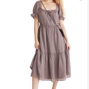 Madewell Square neck tiered textured smock midi Dress NWOT Size Small